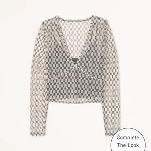 Abercrombie & Fitch Long-Sleeve V-Neck Mesh Top
